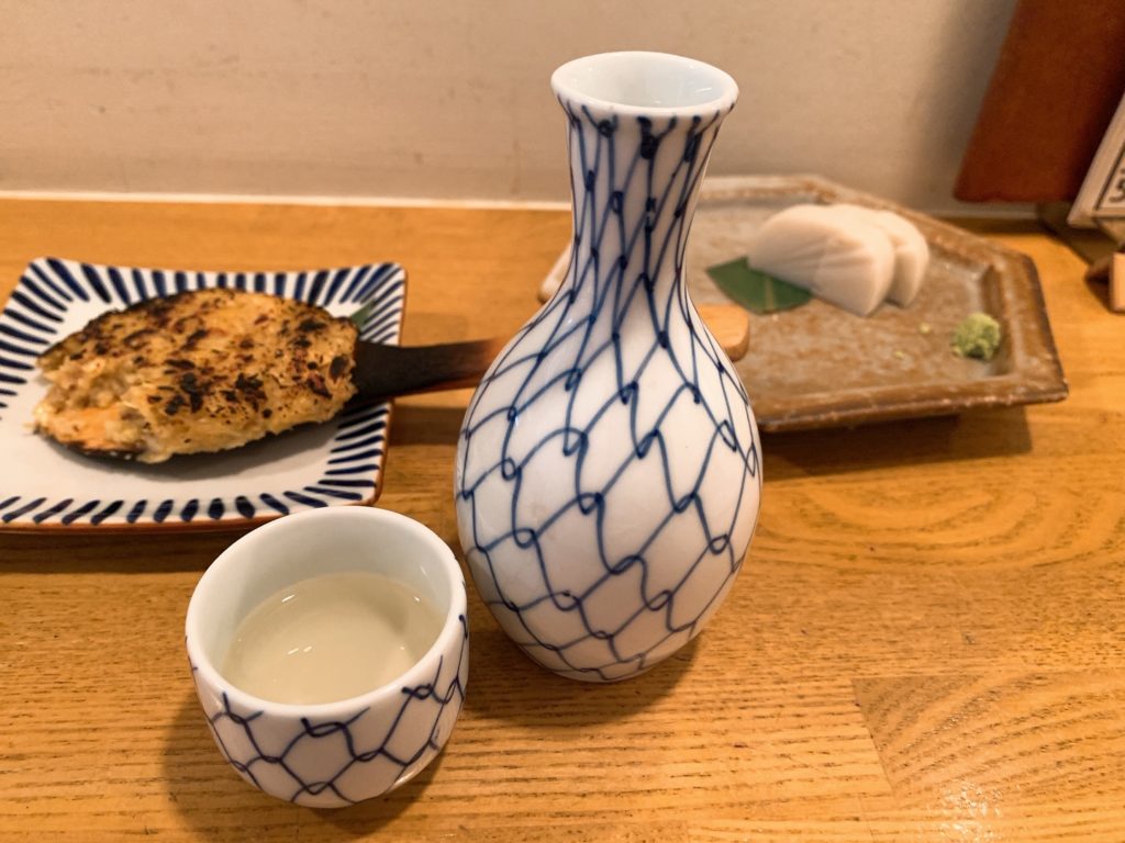 手打蕎麦ｎａｒｕの日本酒でダイヤモンド富士