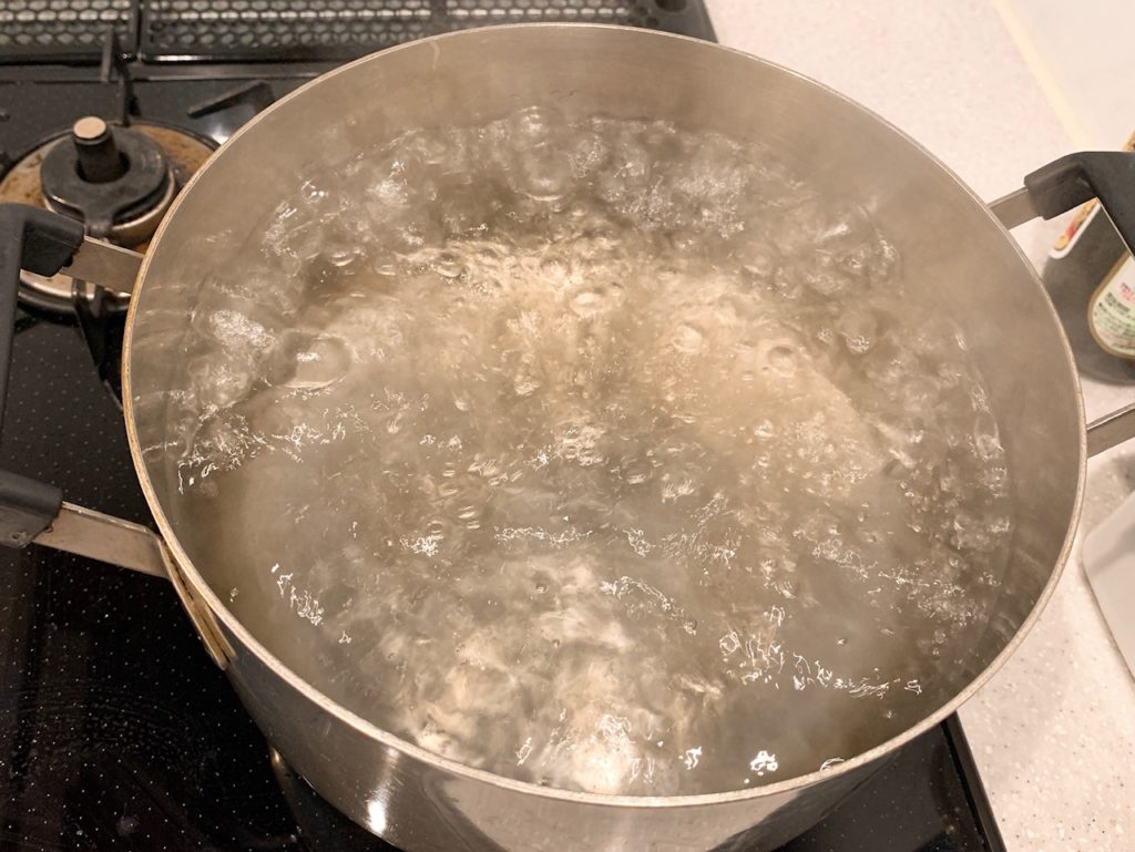 沸騰した鍋